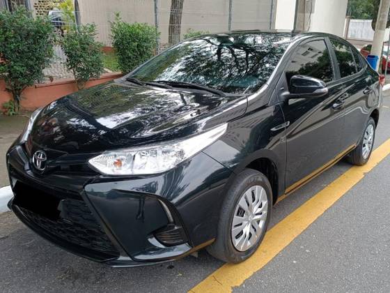 TOYOTA YARIS 1.5 16V FLEX SEDAN XL LIVE MULTIDRIVE